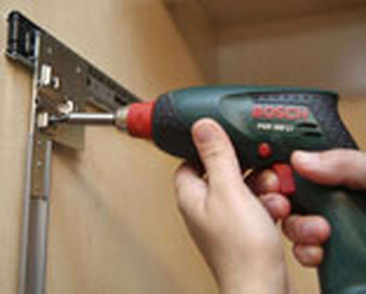 brico 0511 1 espejo extraible pivotante paso 6