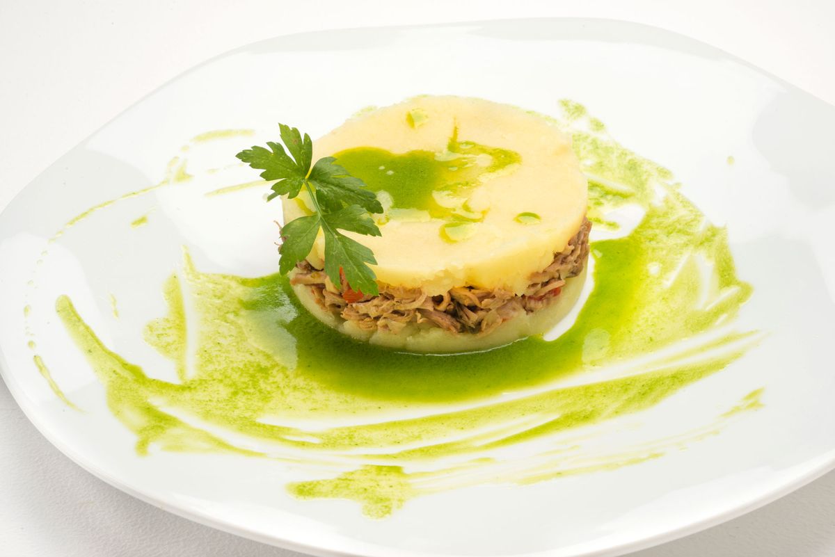 5582 1 Carne cocida con fritada y pure de patata (968) editorial xl