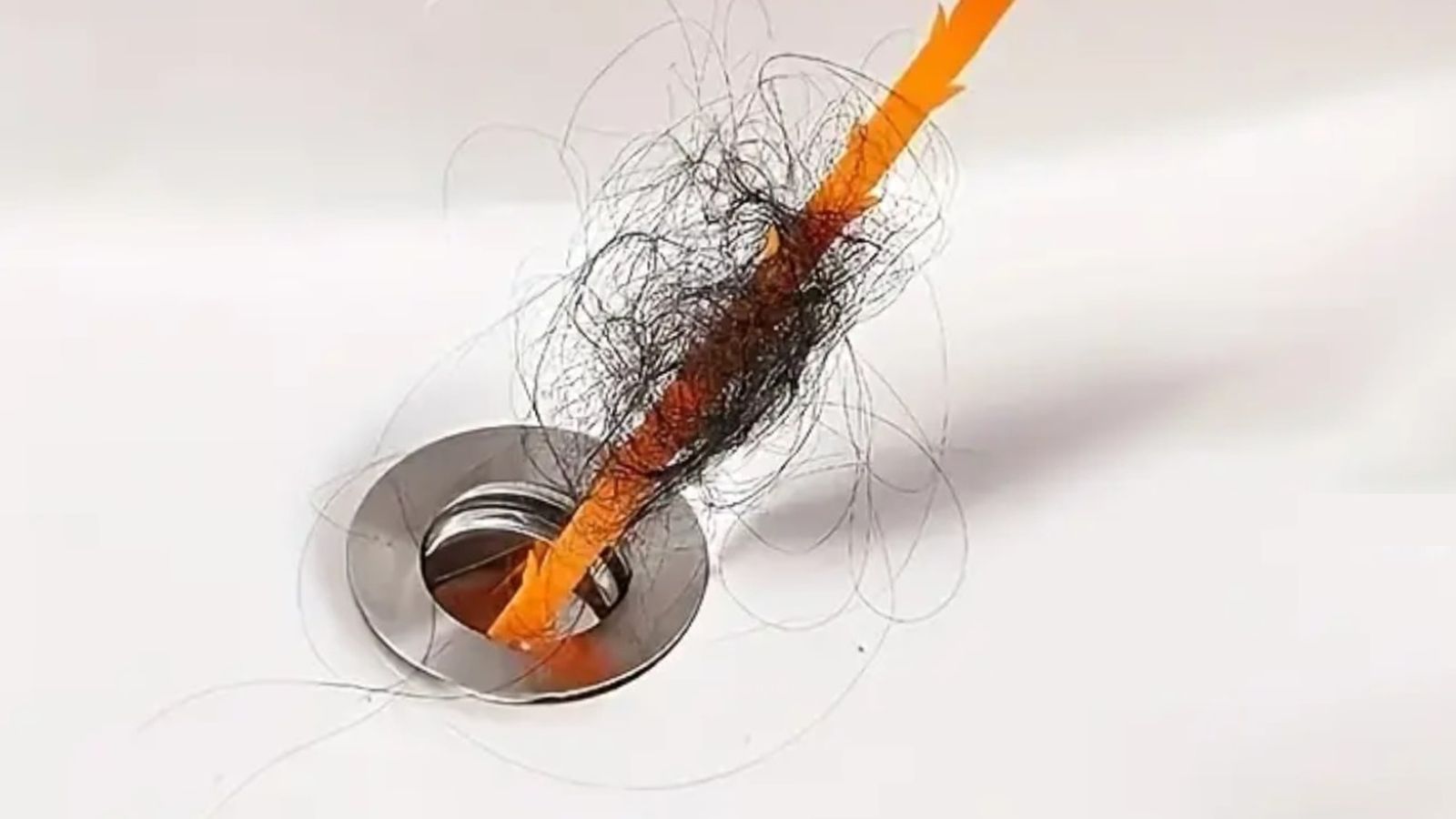 truco pajita de plastico desatascar desague