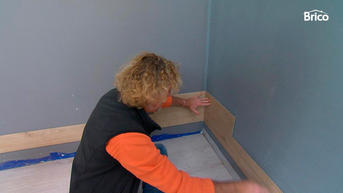 Colocar friso vinílico paso 8