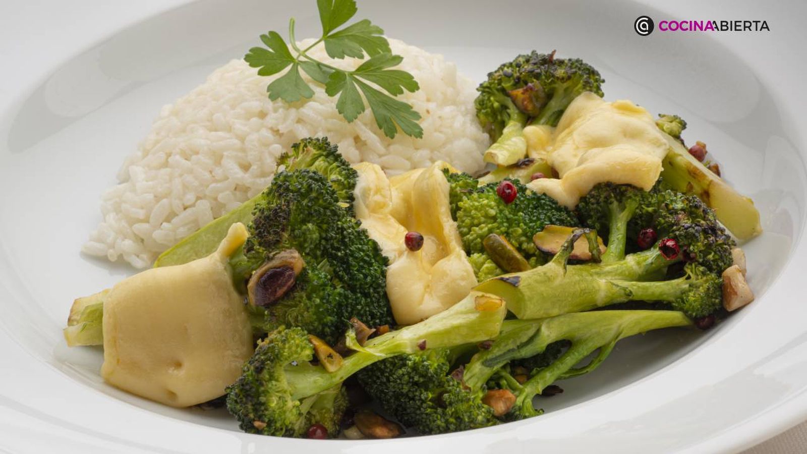 karl7114 brocoli queso xl