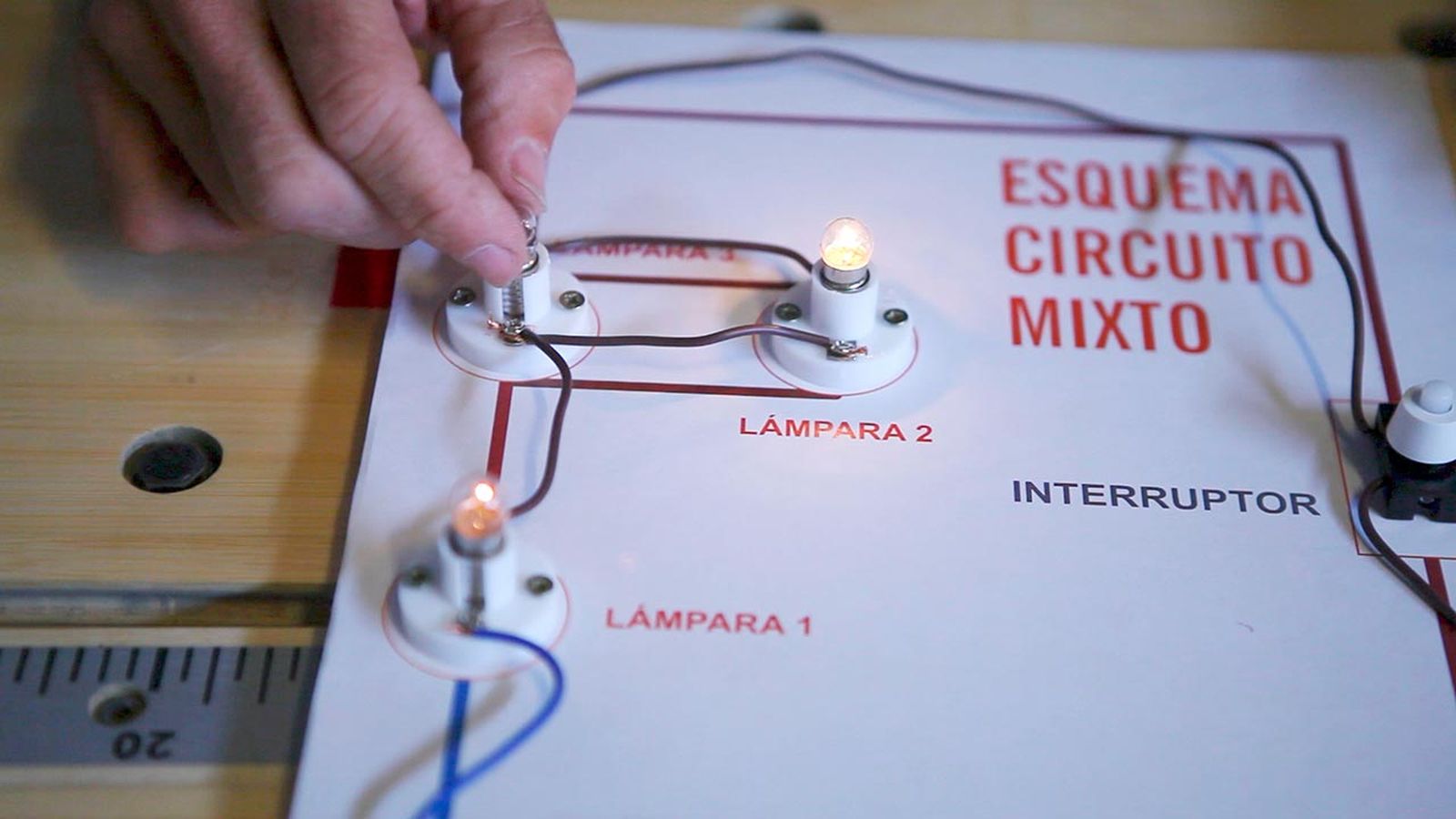 Bricomania 846 Circuito electrico mixto xl