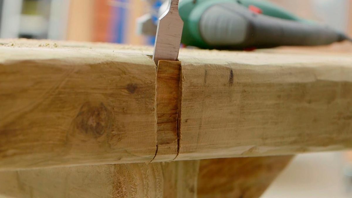 Cómo hacer bancos con traviesas de madera paos 10
