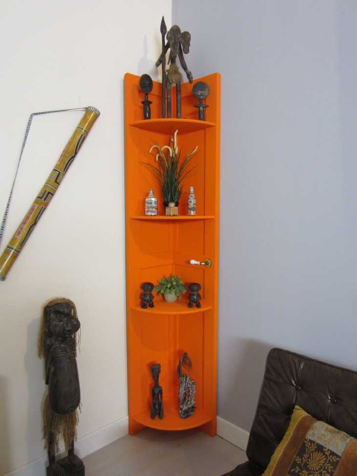 mueble rinconero con baldas