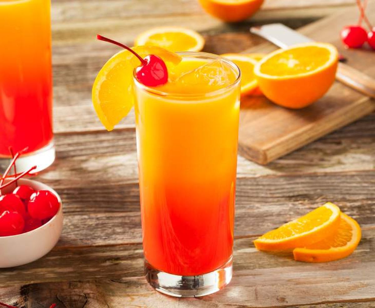 cocteles famosos tequila sunrise