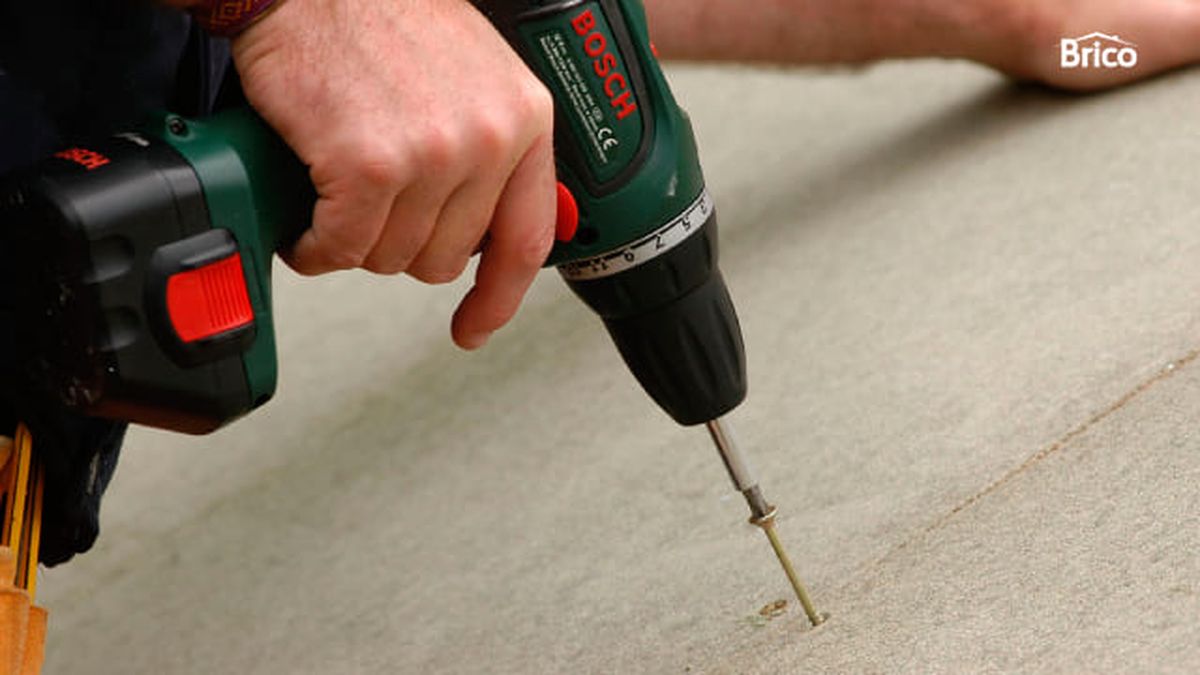 bricomania 336 colocacion panel sandwich paso 2