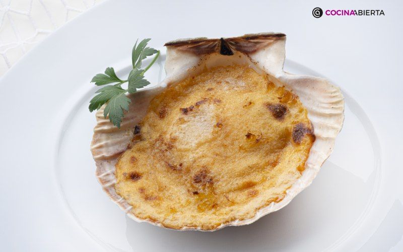 Las vieiras en su concha son el plato marinero español mejor valorado