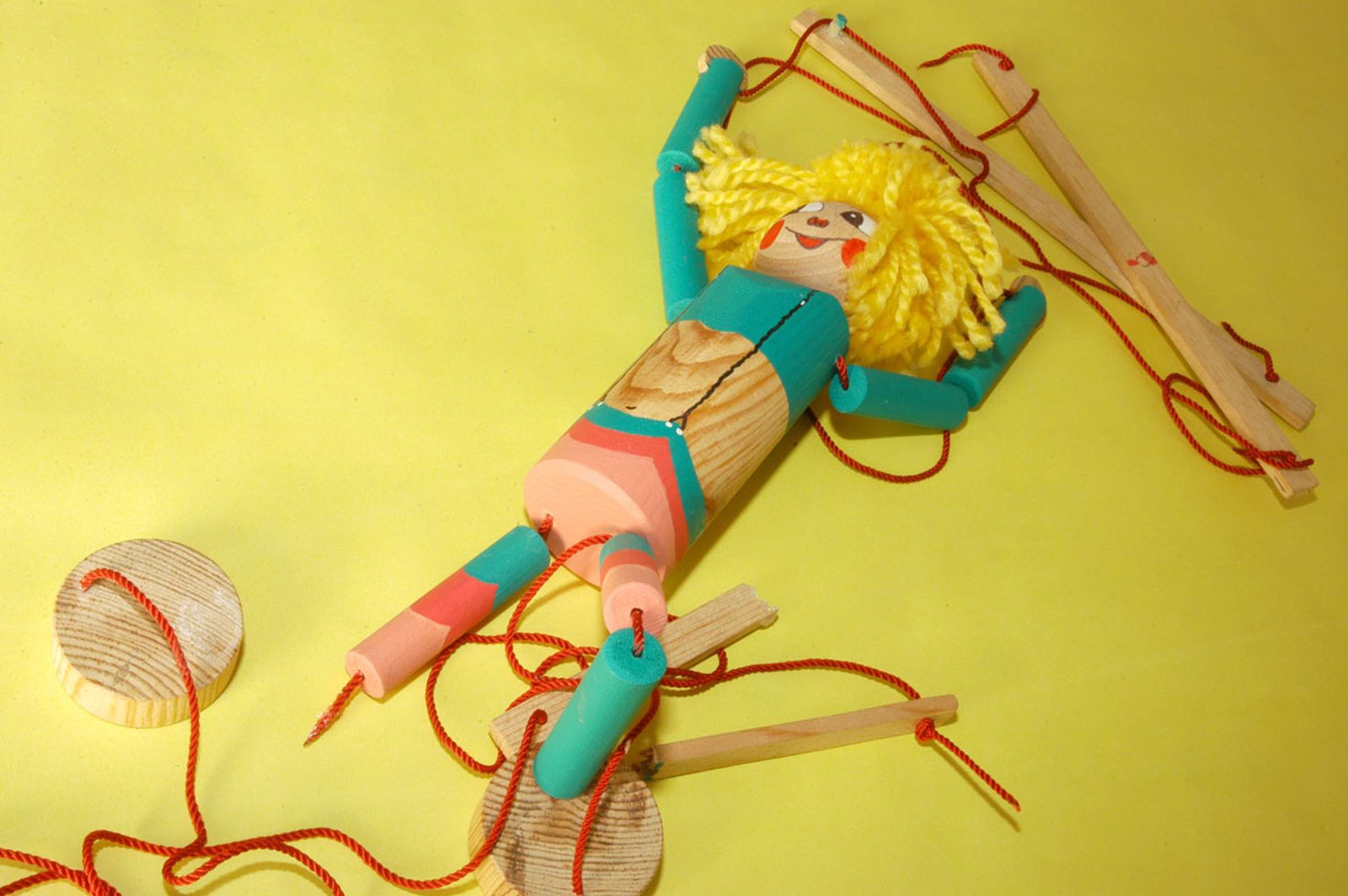 Arreglar juguetes de madera