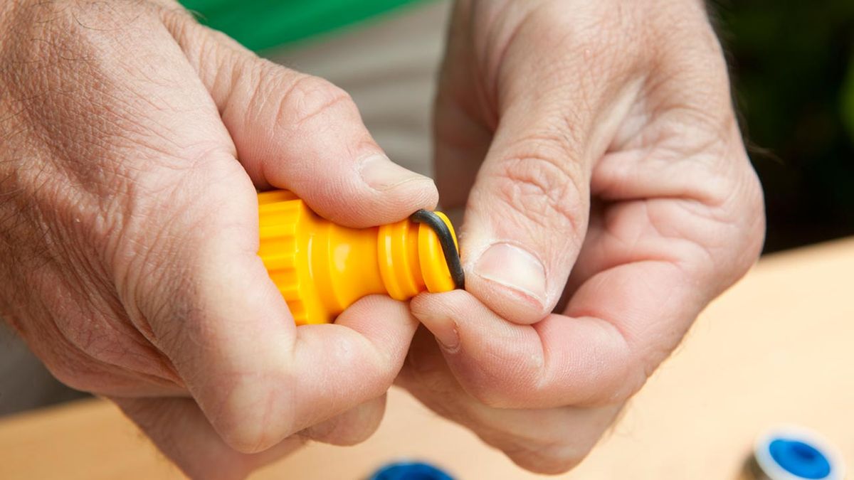 brico 0616 2 puesta apunto manguera paso 6