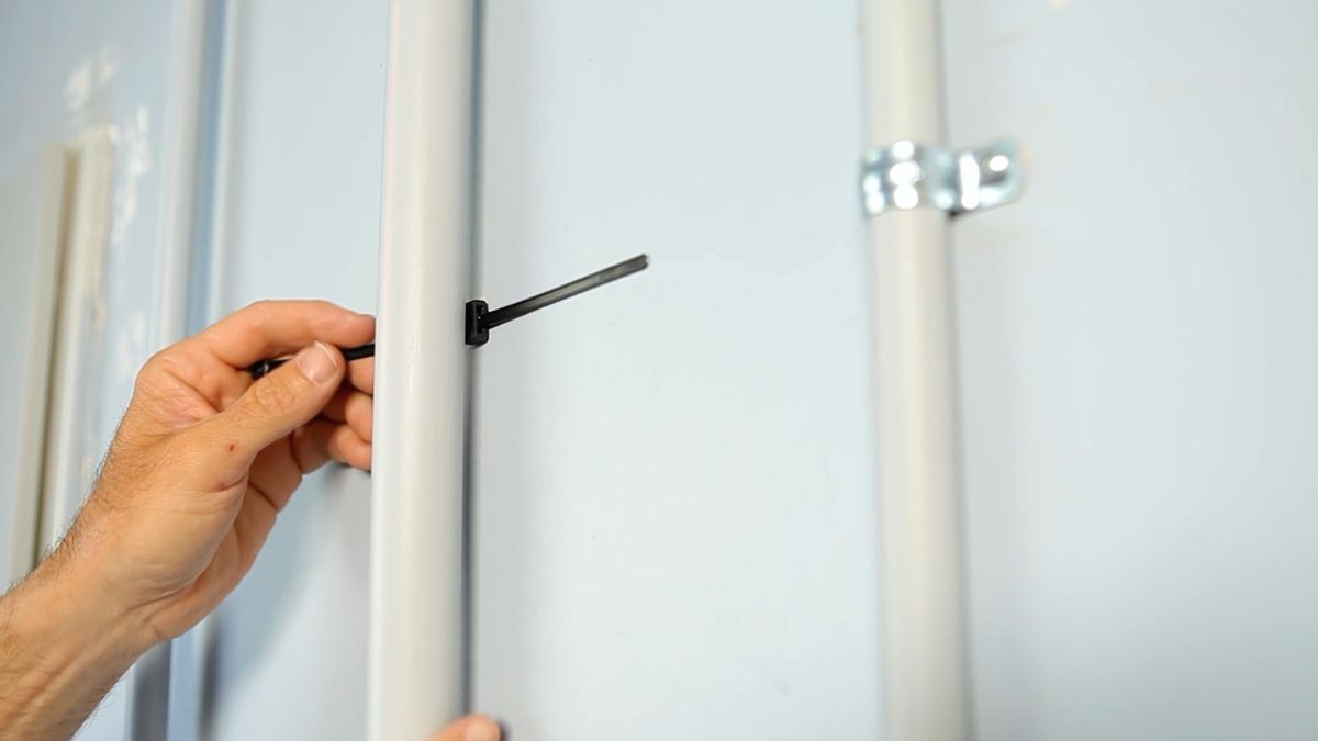 Sujeciones para conductos paso 8