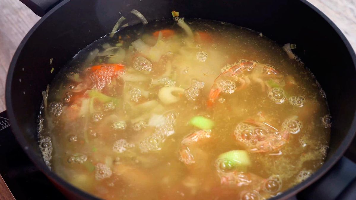 Receta de crema de marisco  paso 2