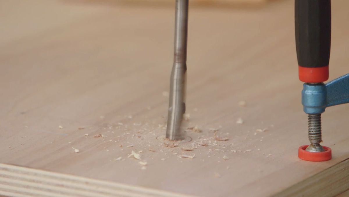 Cómo hacer una estantería pegboard paso 2