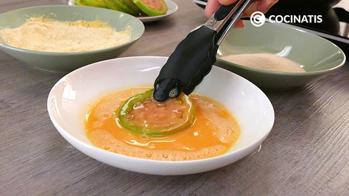 Receta de tomates verdes fritos   paso 2