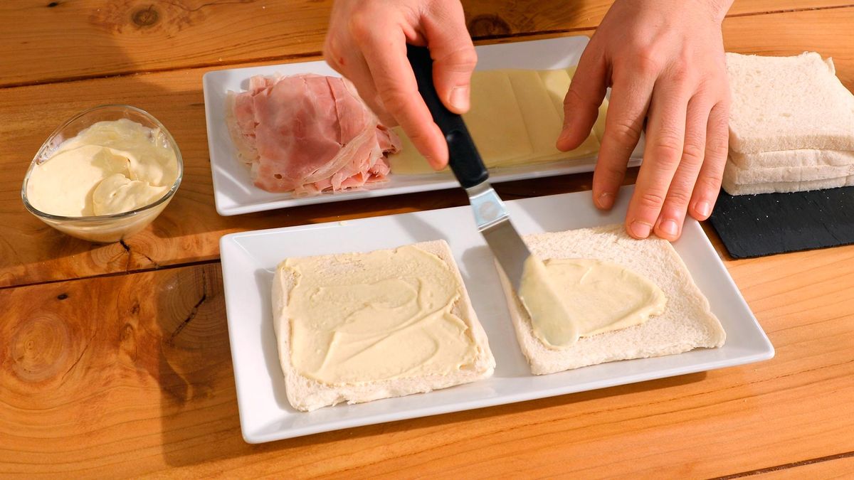 Sándwich Montecristo   Paso 2