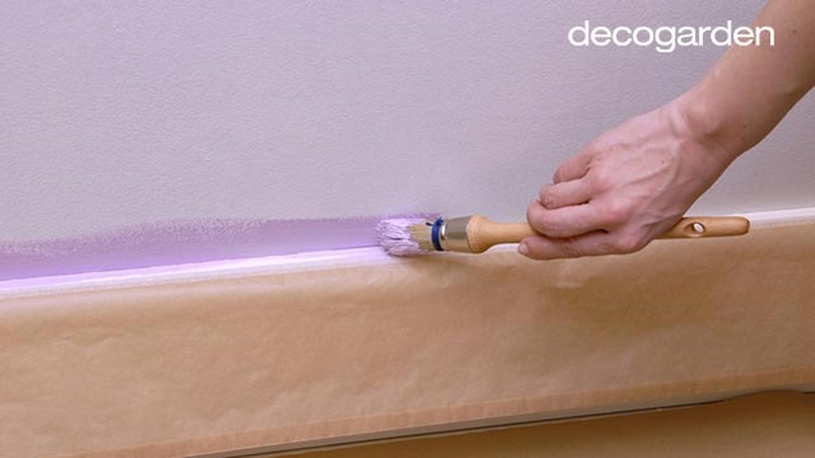 Cómo pintar una pared con líneas verticales   paso 1