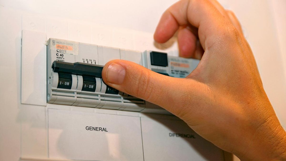 Cambio de lámpara halógena en extractor paso 1