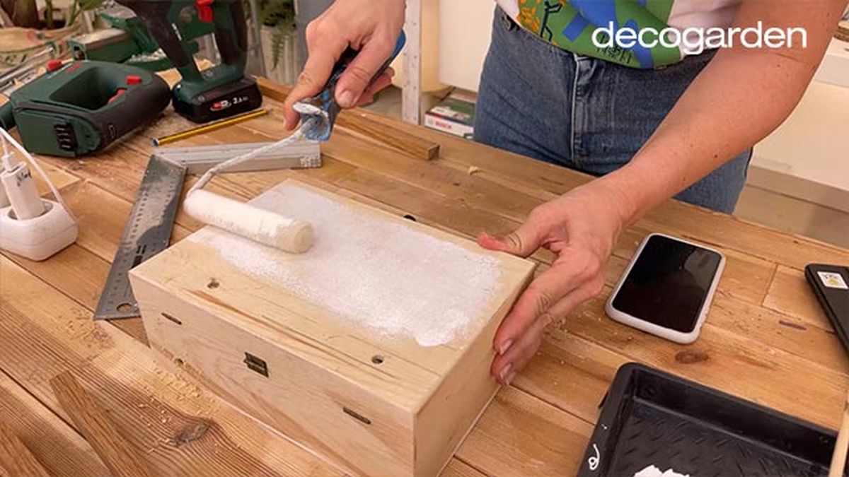 manualidades ordenar escritorio esconder cables soporte movil paso 5