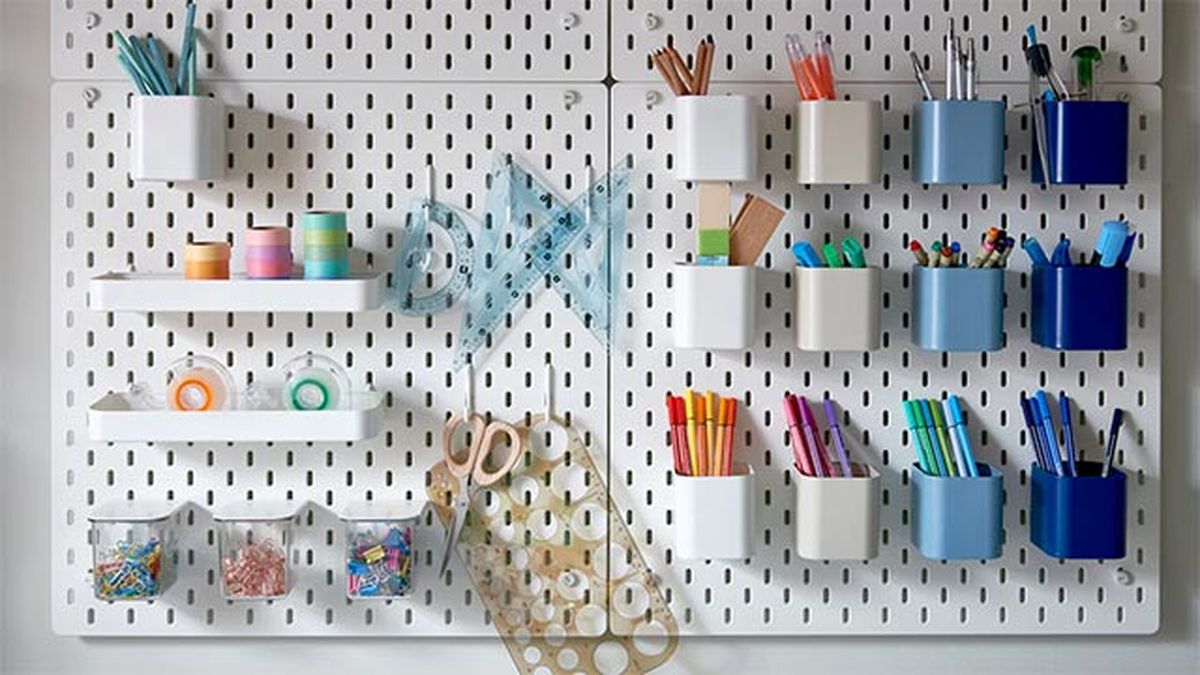 decorar dormitorio adolescente tablero perforado skadis