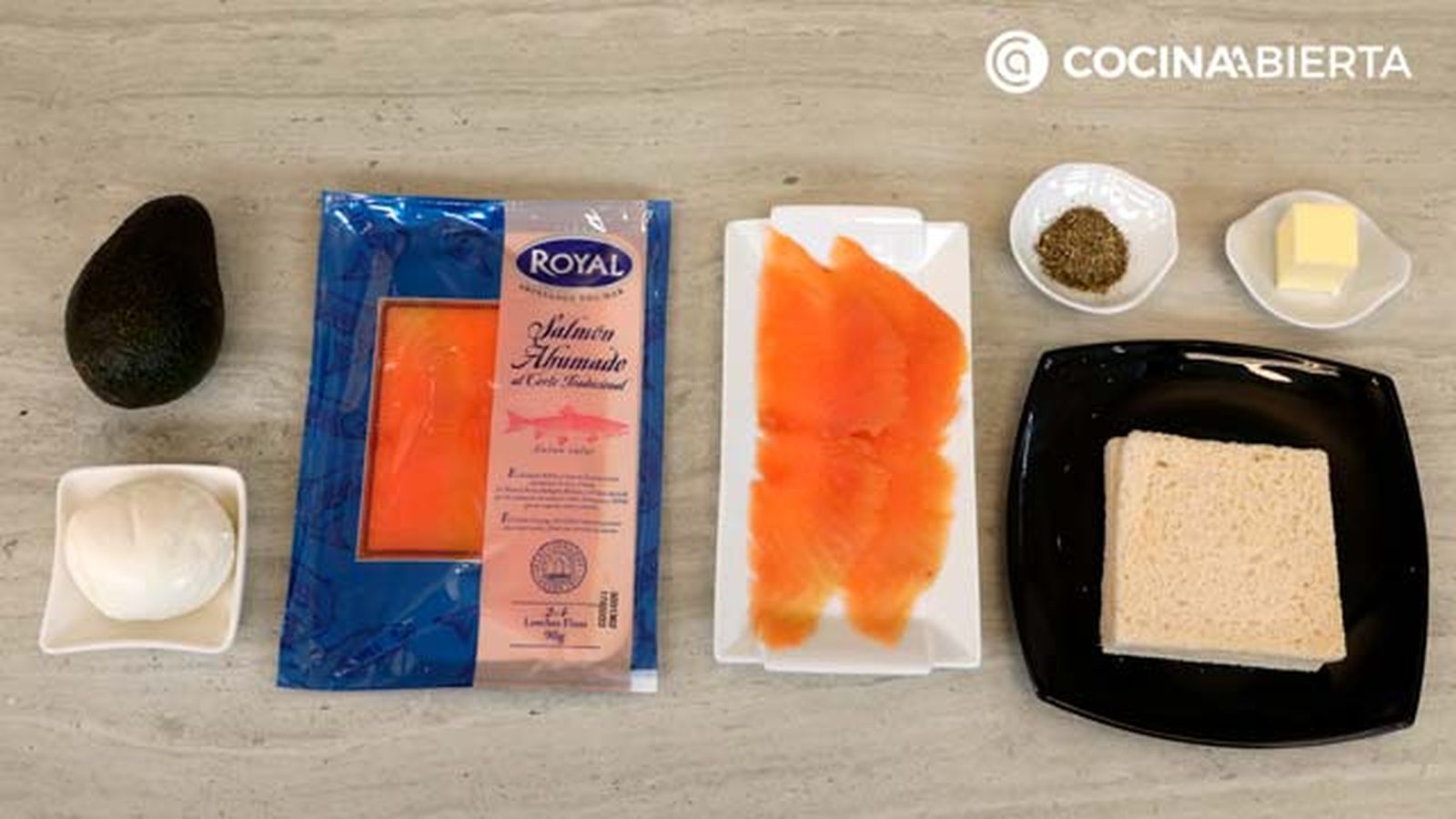 sandwich salmon ing