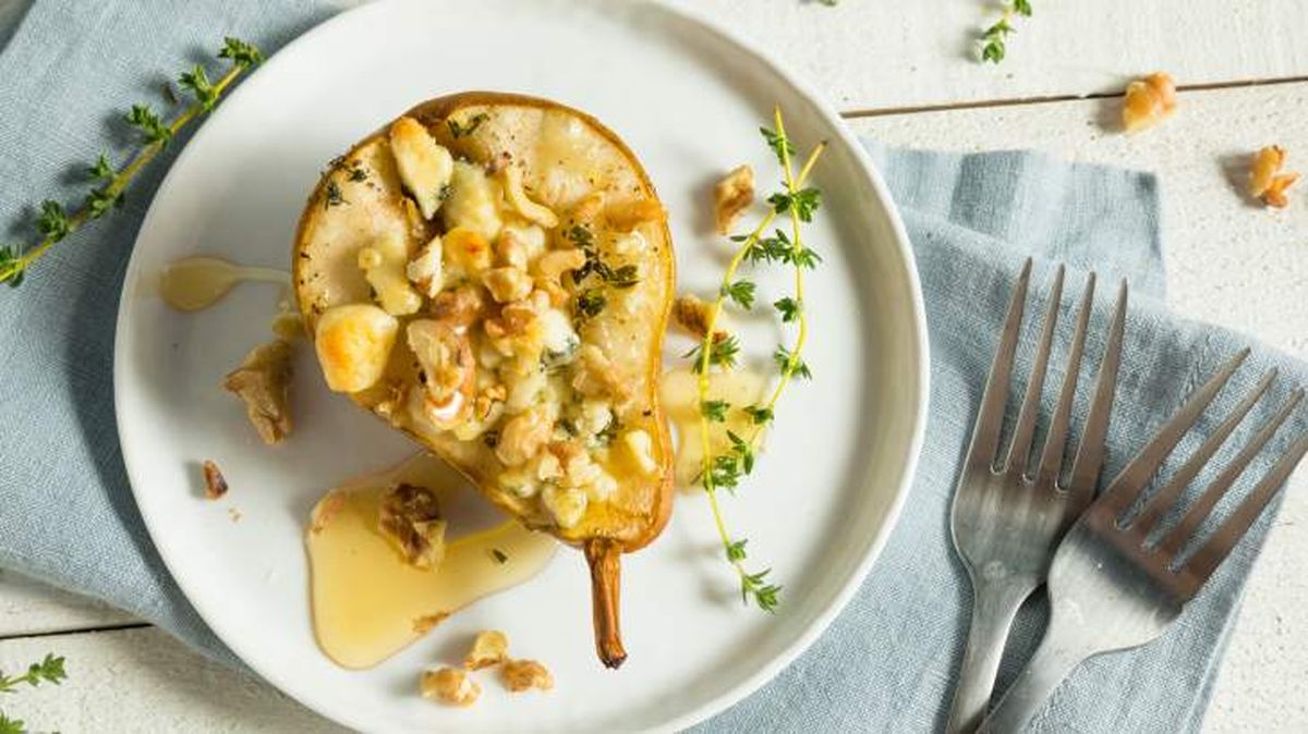 peras con pure y nueces guarnicion