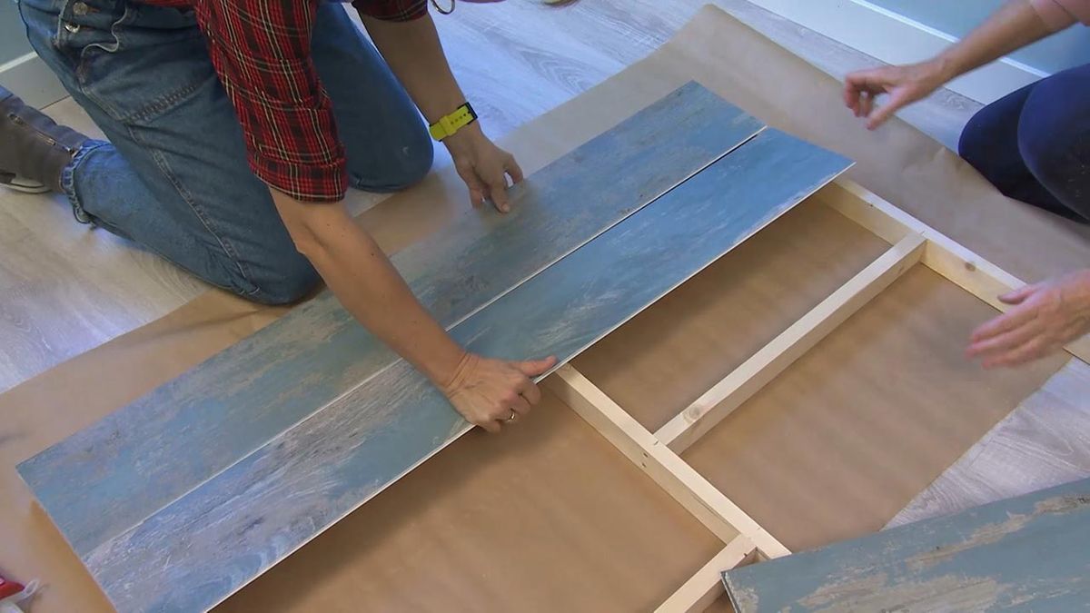 Deco747 Decorar una habitacion de matrimonio grande en color azul desde cero paso 8