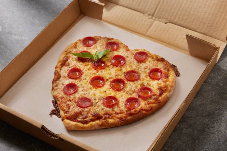 pizza corazon san valentin