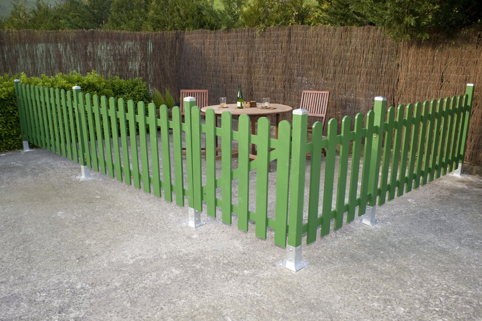 Cercado de madera para el jardín