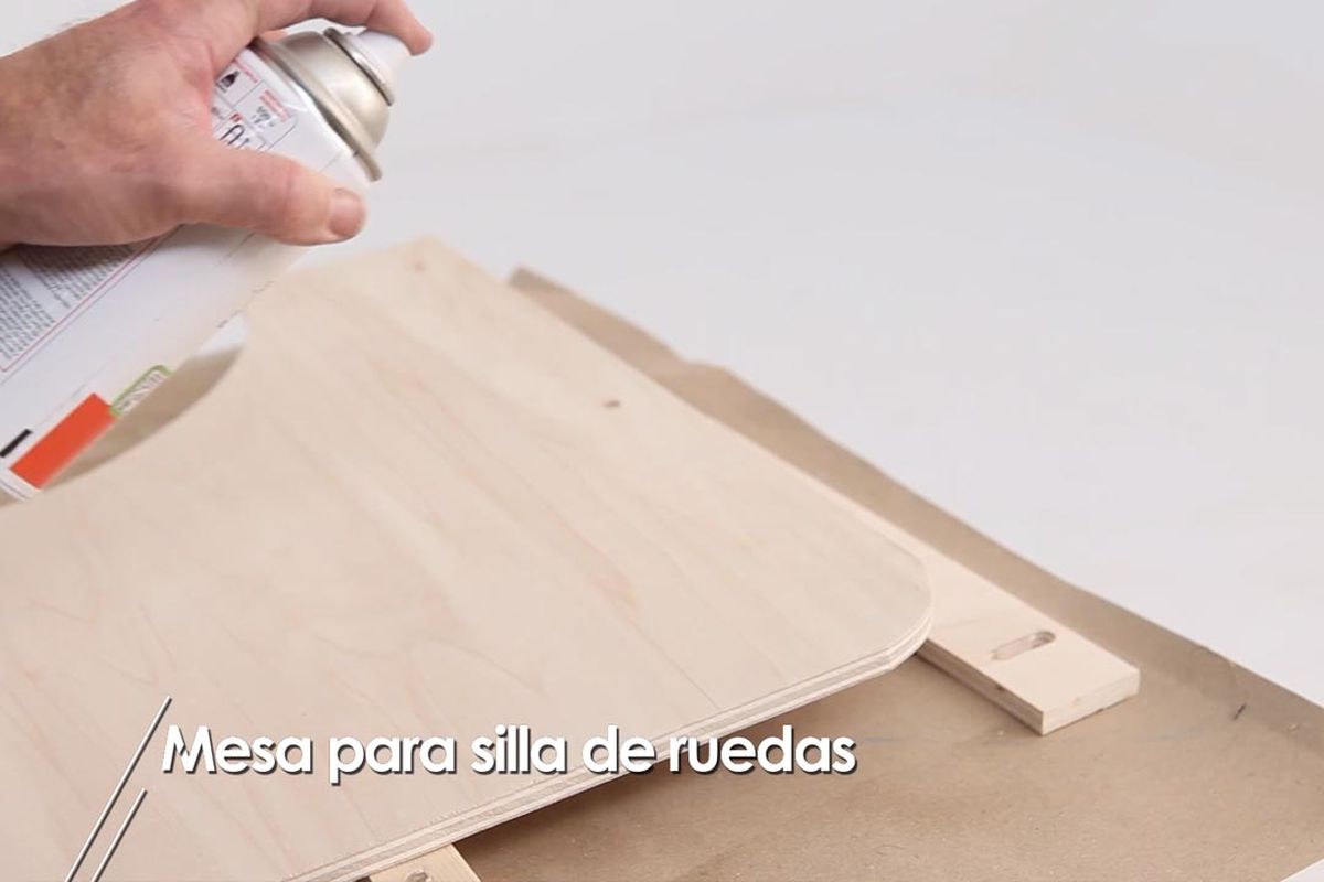 brico 1015 bri 2 mesa silla de ruedas paso 11