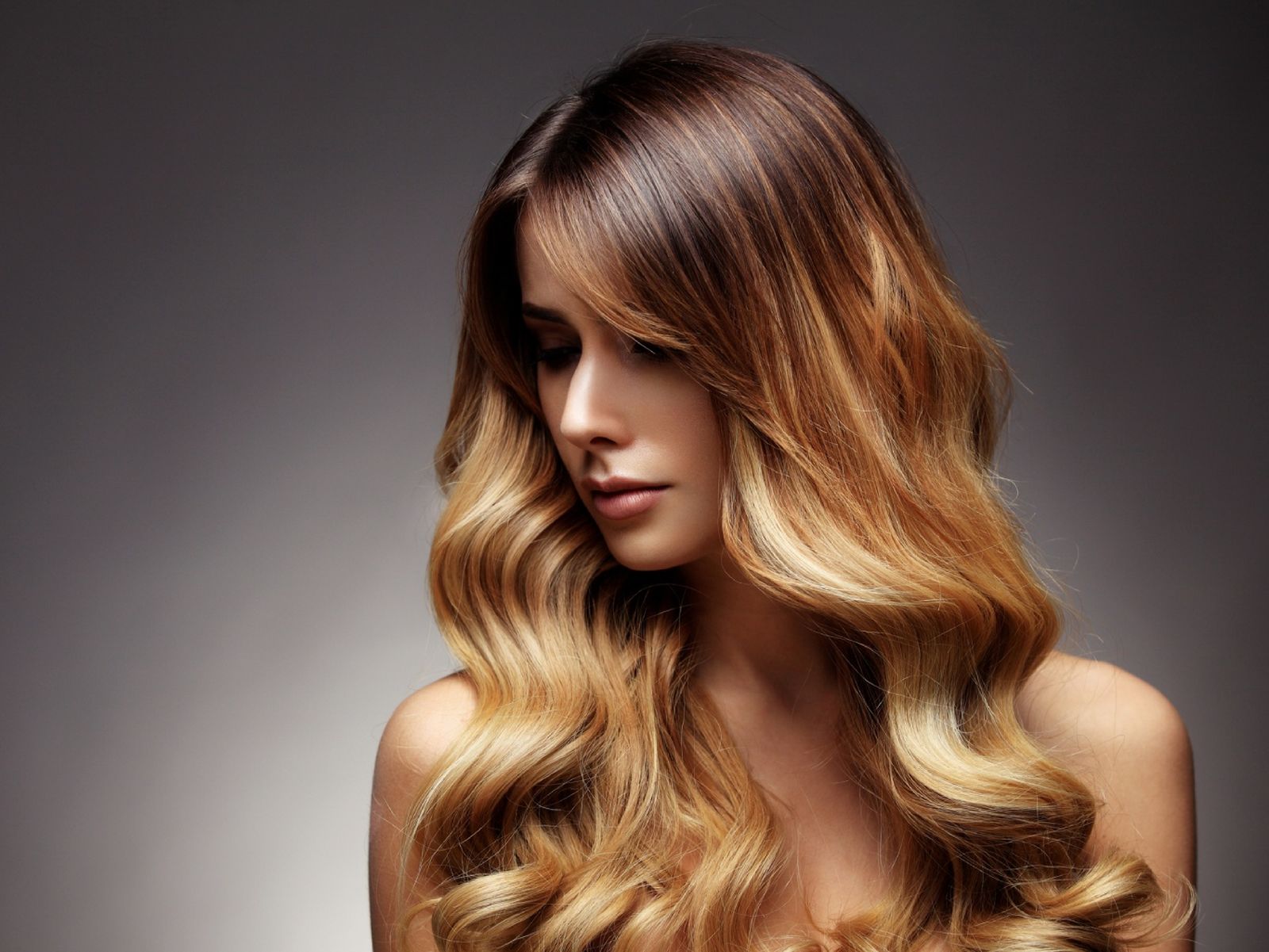 Las mechas aportan luminosidad y dimensión al cabello