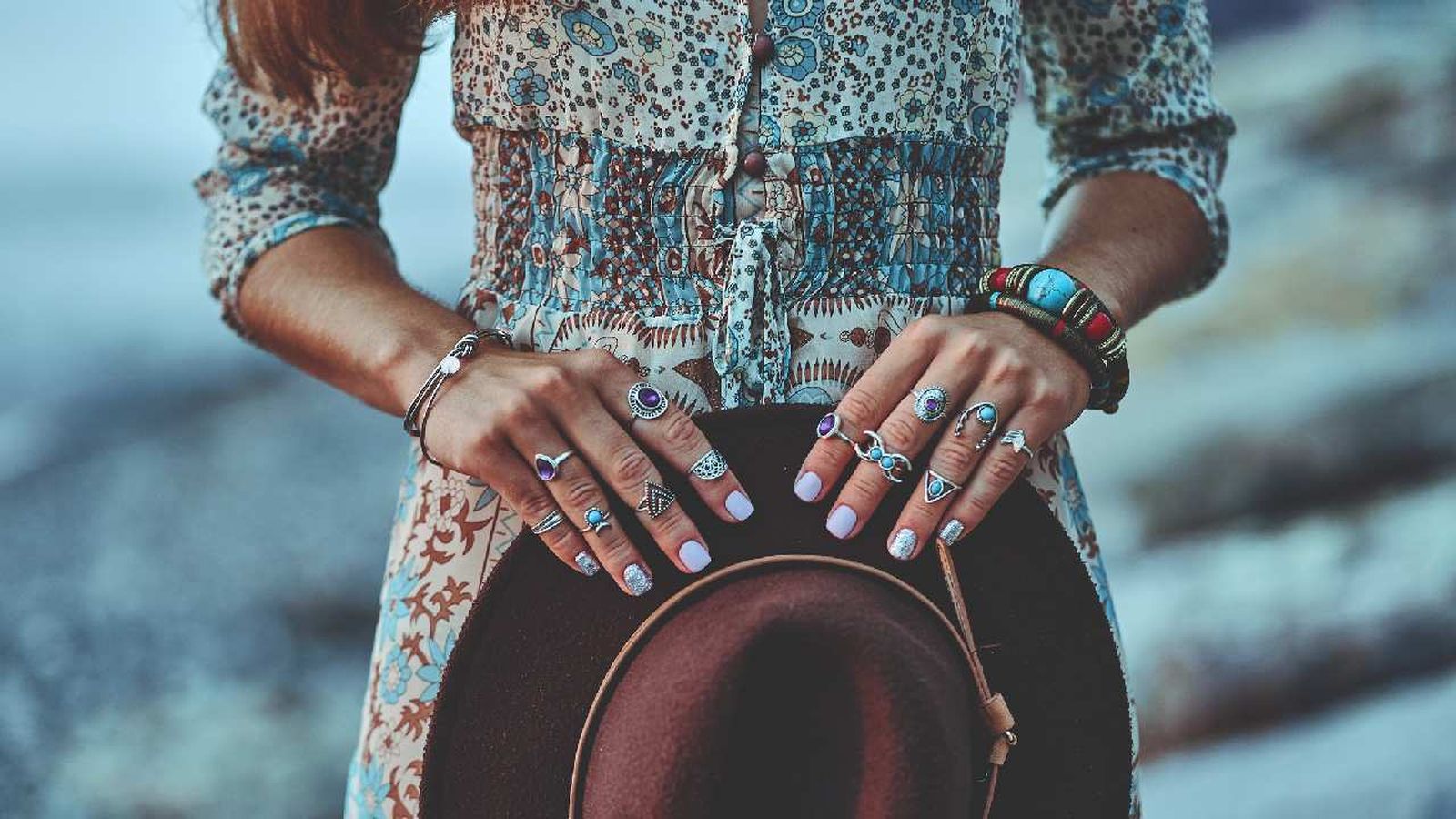 Los complementos son un elemento muy importante para conseguir un buen look boho chic