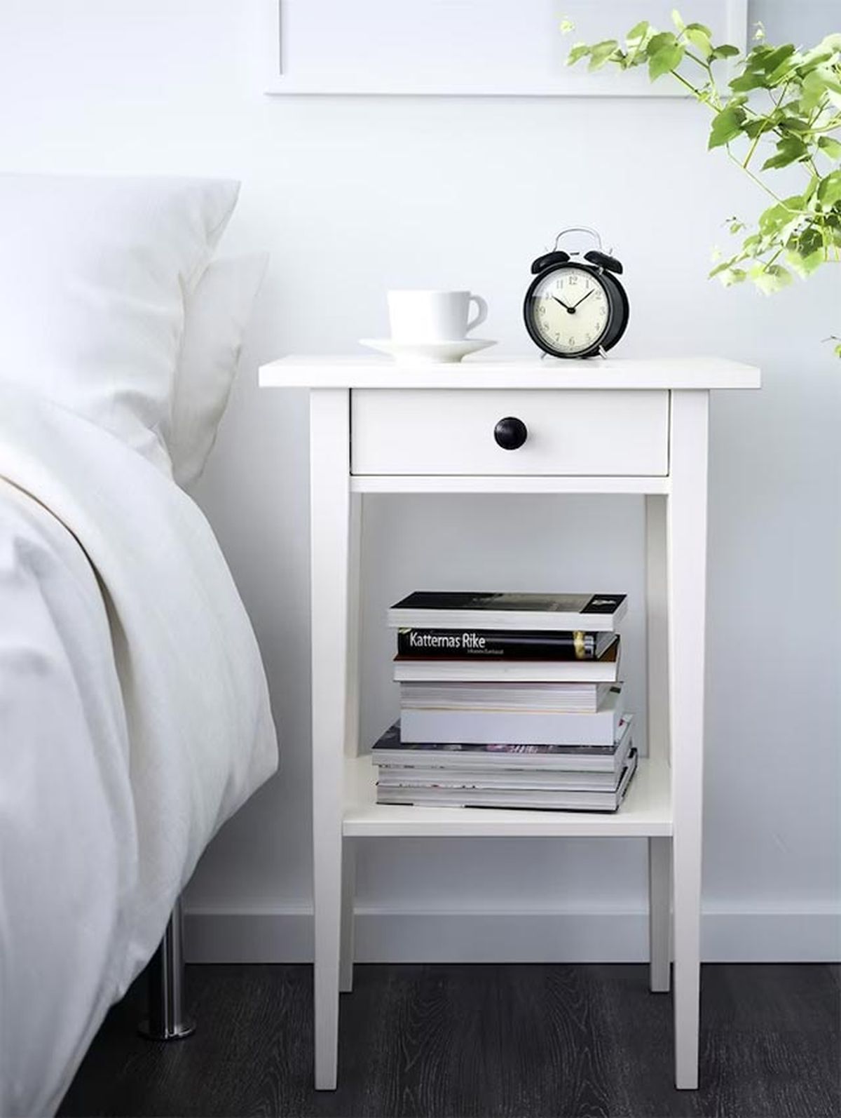 mesita de noche ikea hemnes