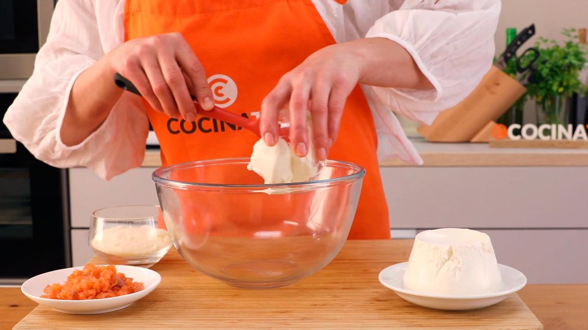 Receta de trufas saladas de salmón   paso 3