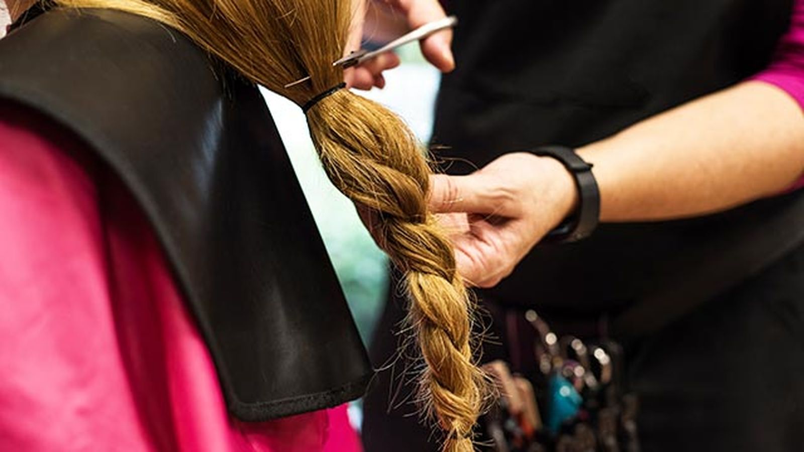 que requisitos necesitas para donar tu pelo cortar trenza