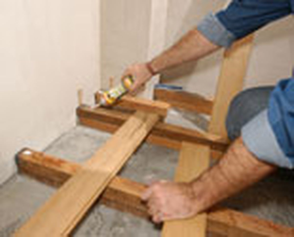 362 colocar tarima p09