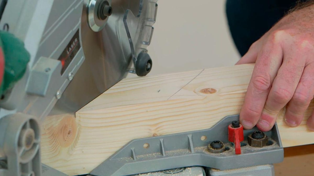 Cómo hacer un panel de madera decorativo paso 2