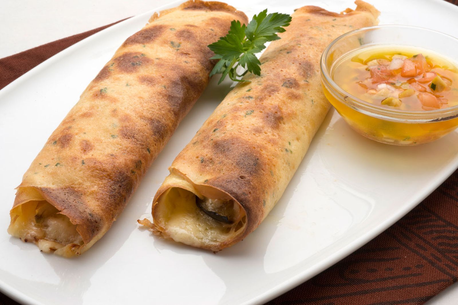 5523 1 Crepes rellenos de berenjena, queso y pavo (906) xl