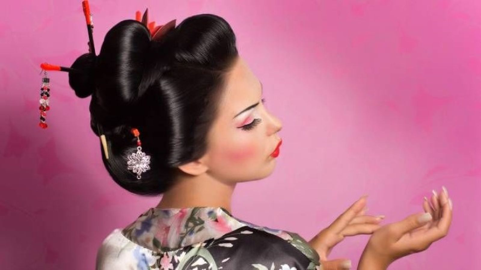 Puedes utilizar rellenos y postizos para dar volumen a tu cabello