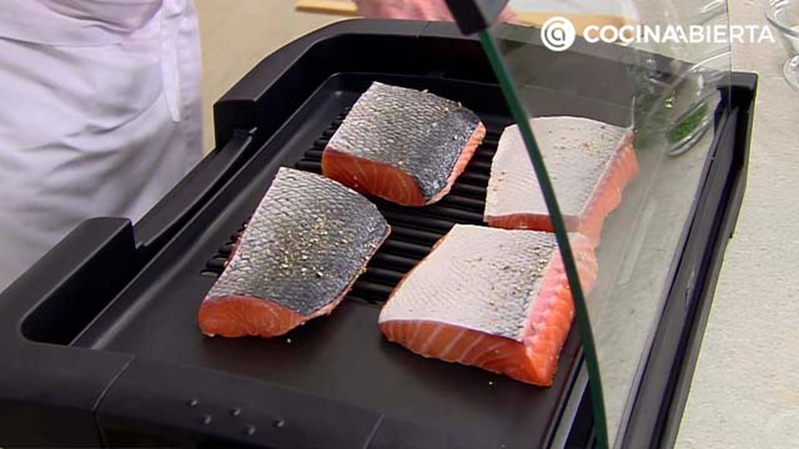 karl6910 salmon borraja p4