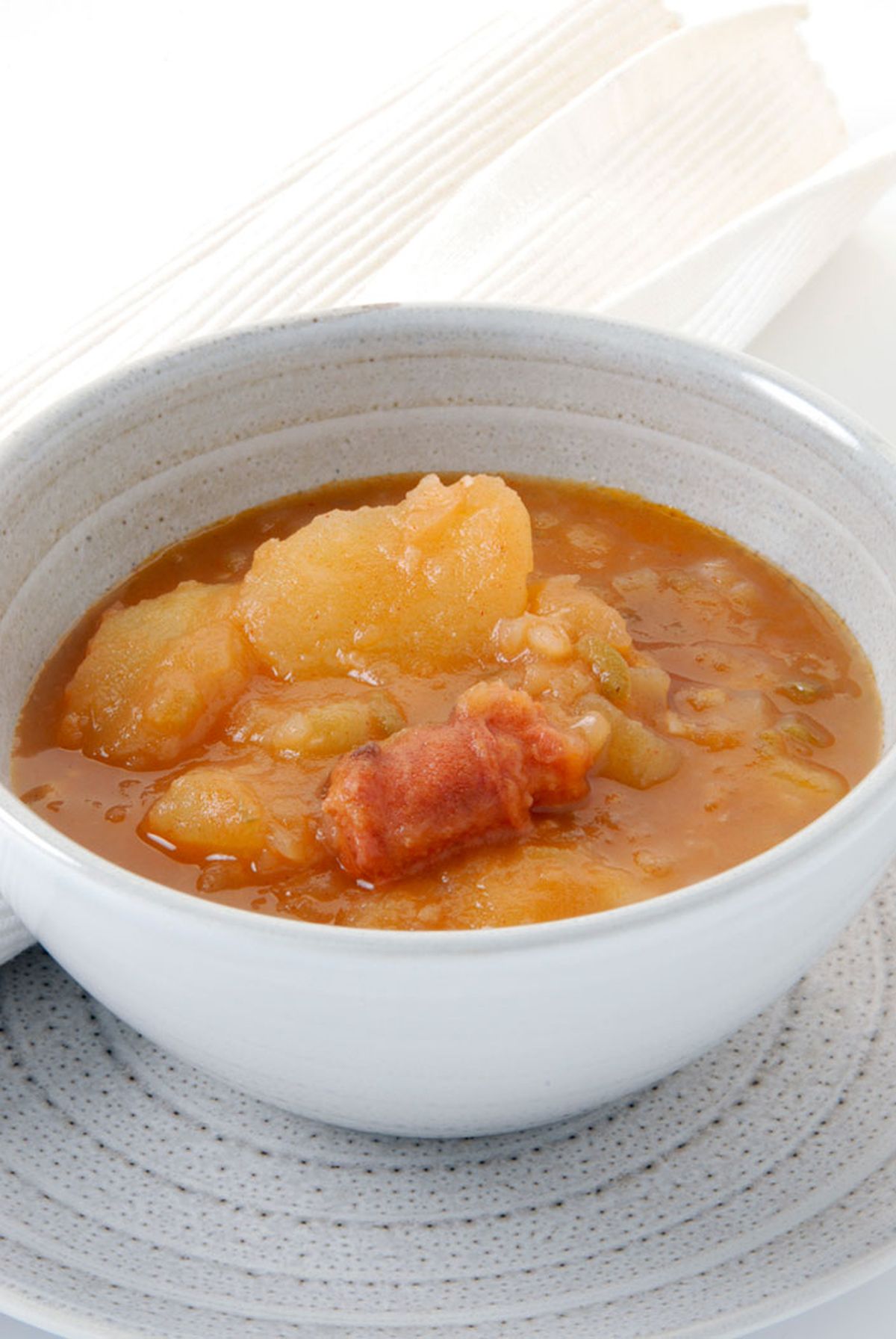 Guiso de patatas con txistorra