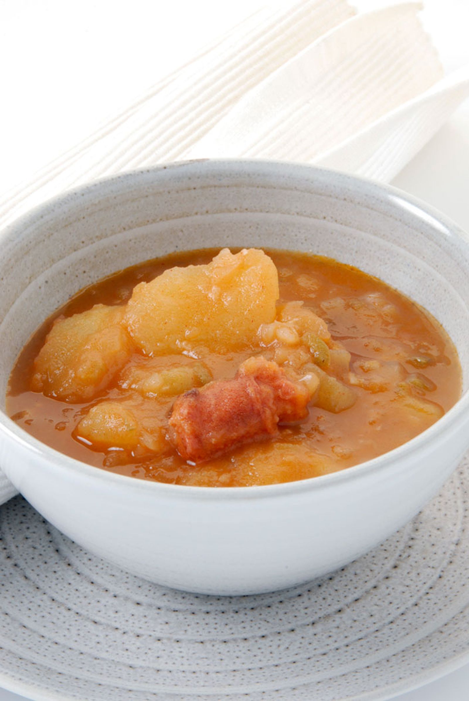 Guiso de patatas con txistorra