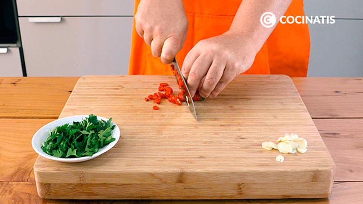 Receta de chirlas o almejas en salsa picante  paso 2