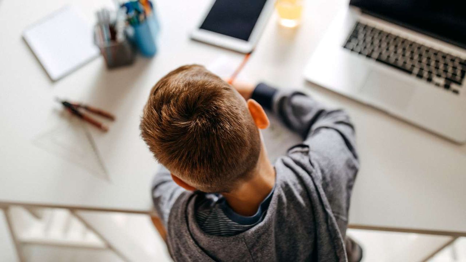 escritorios ikea vuelta al cole xl