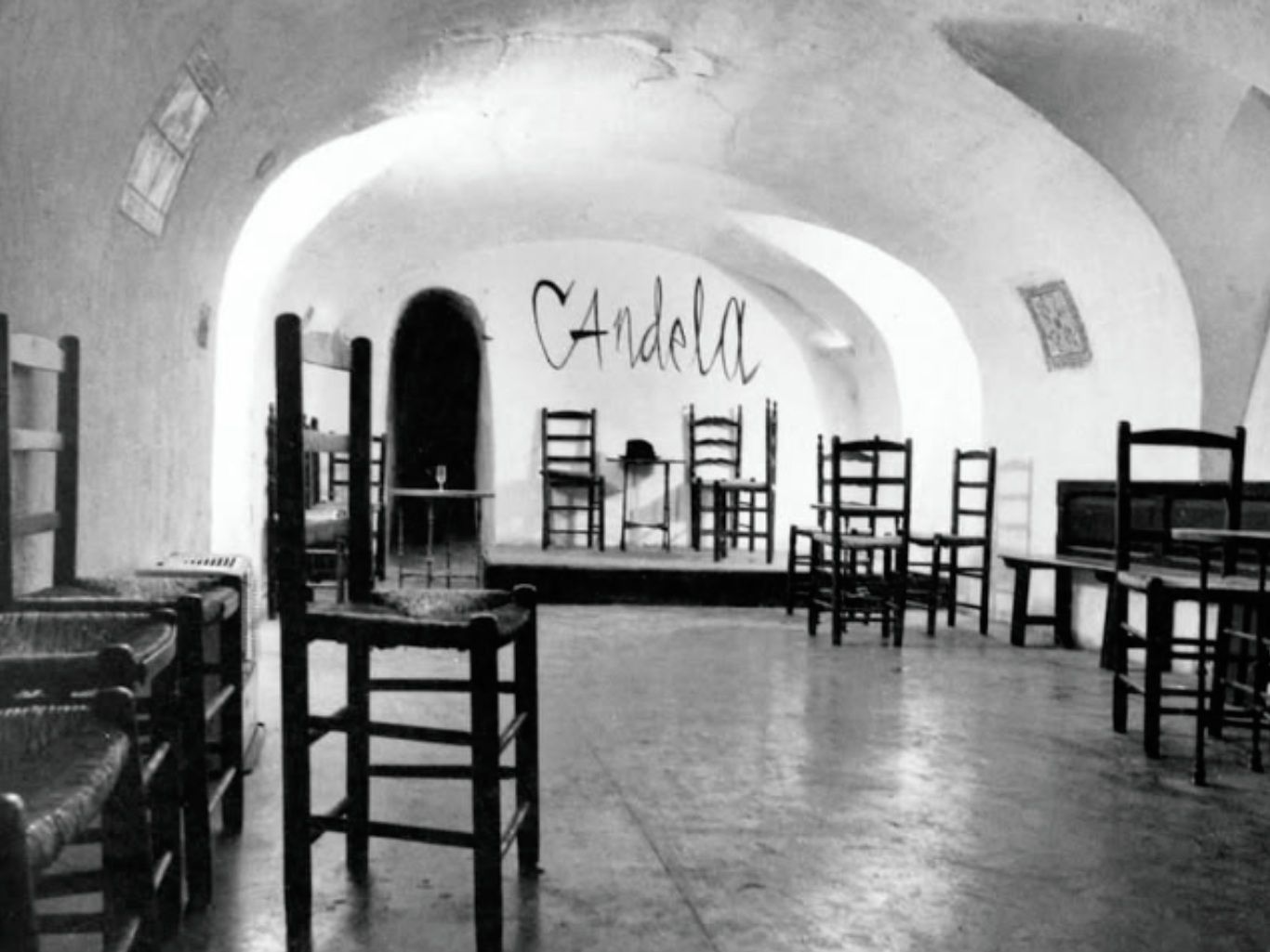 La taberna Candela ha vuelto a abrir tras cinco años de cierre