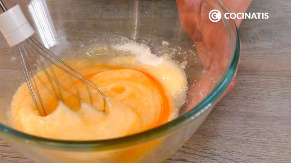 Receta de magdalenas de calabaza, chocolate y nueces  paso 3