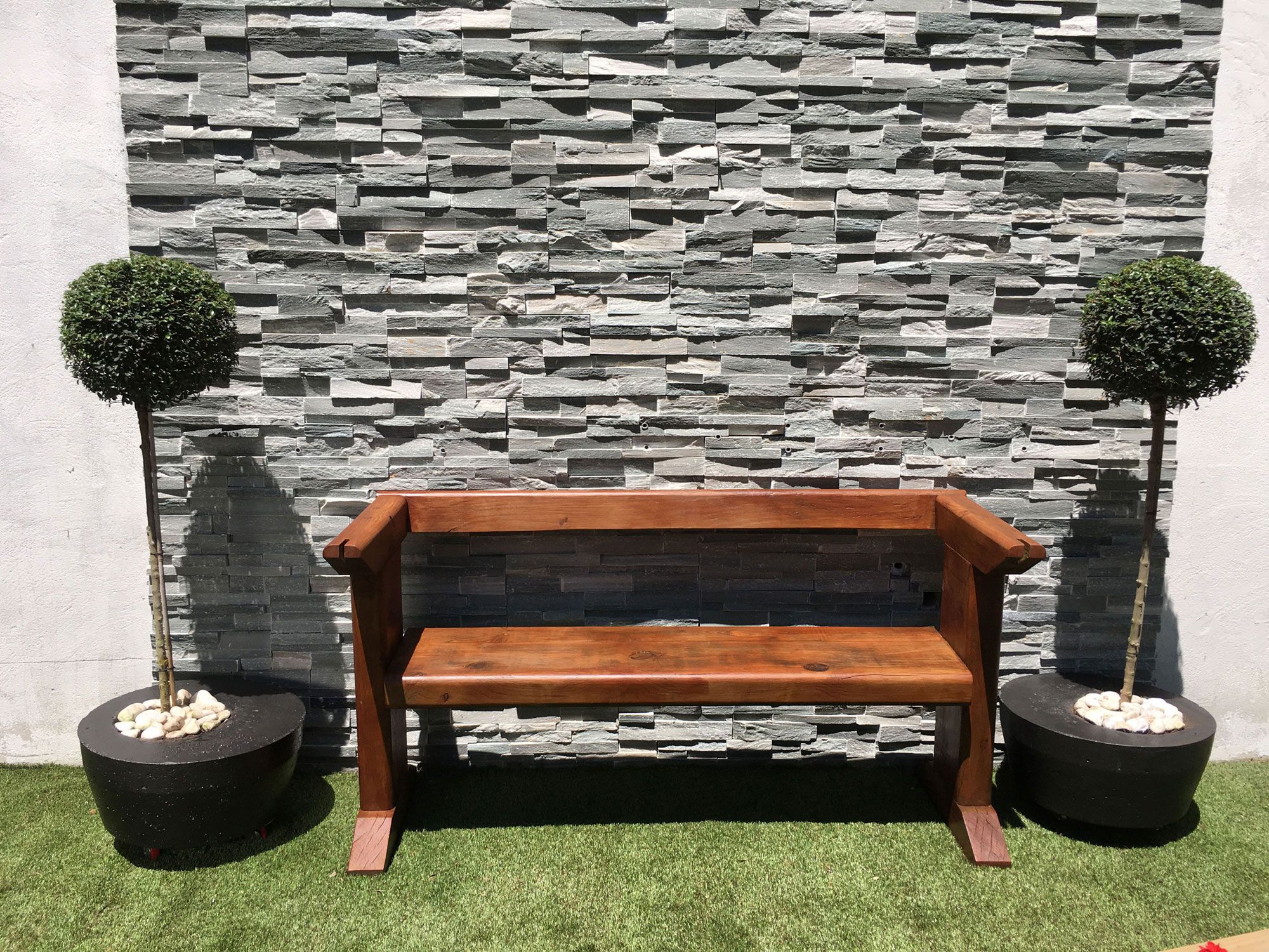 Jardinera de hormigón móvil