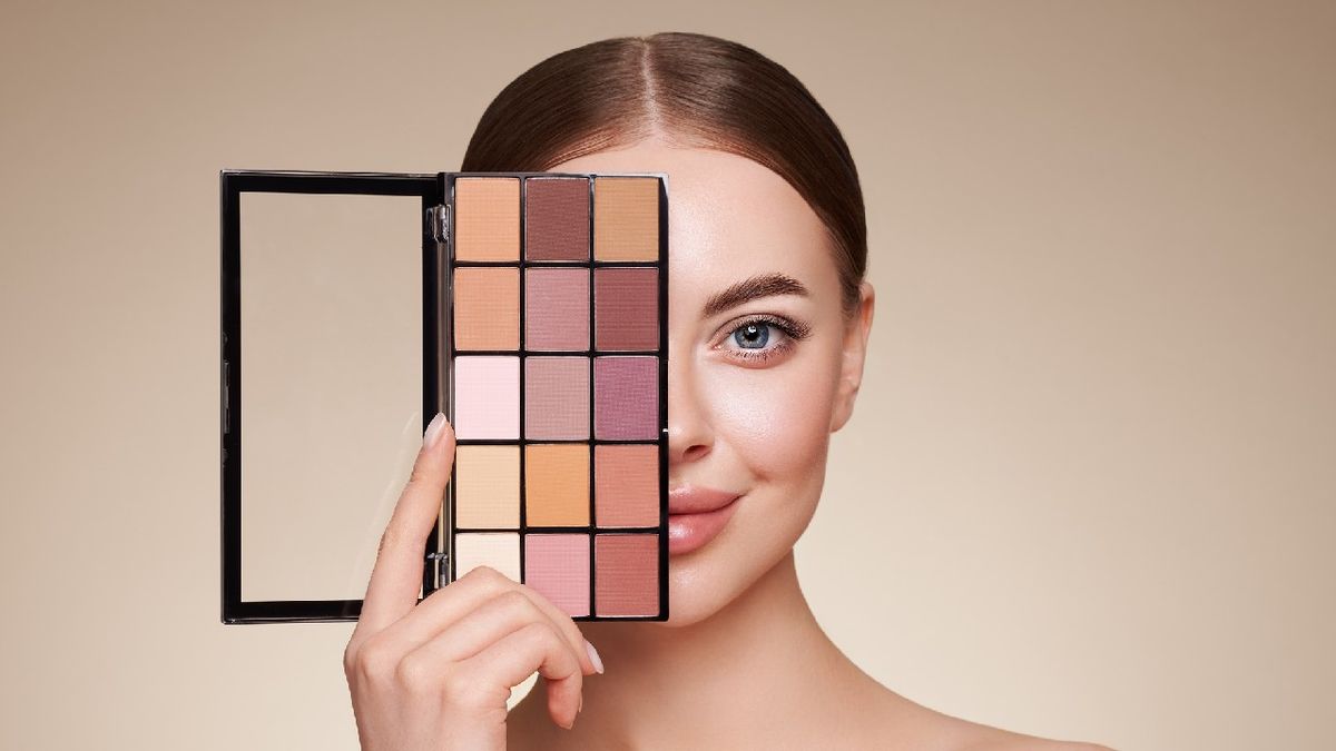 Puedes crear tu propia paleta de sombras personalizada en tonos neutros