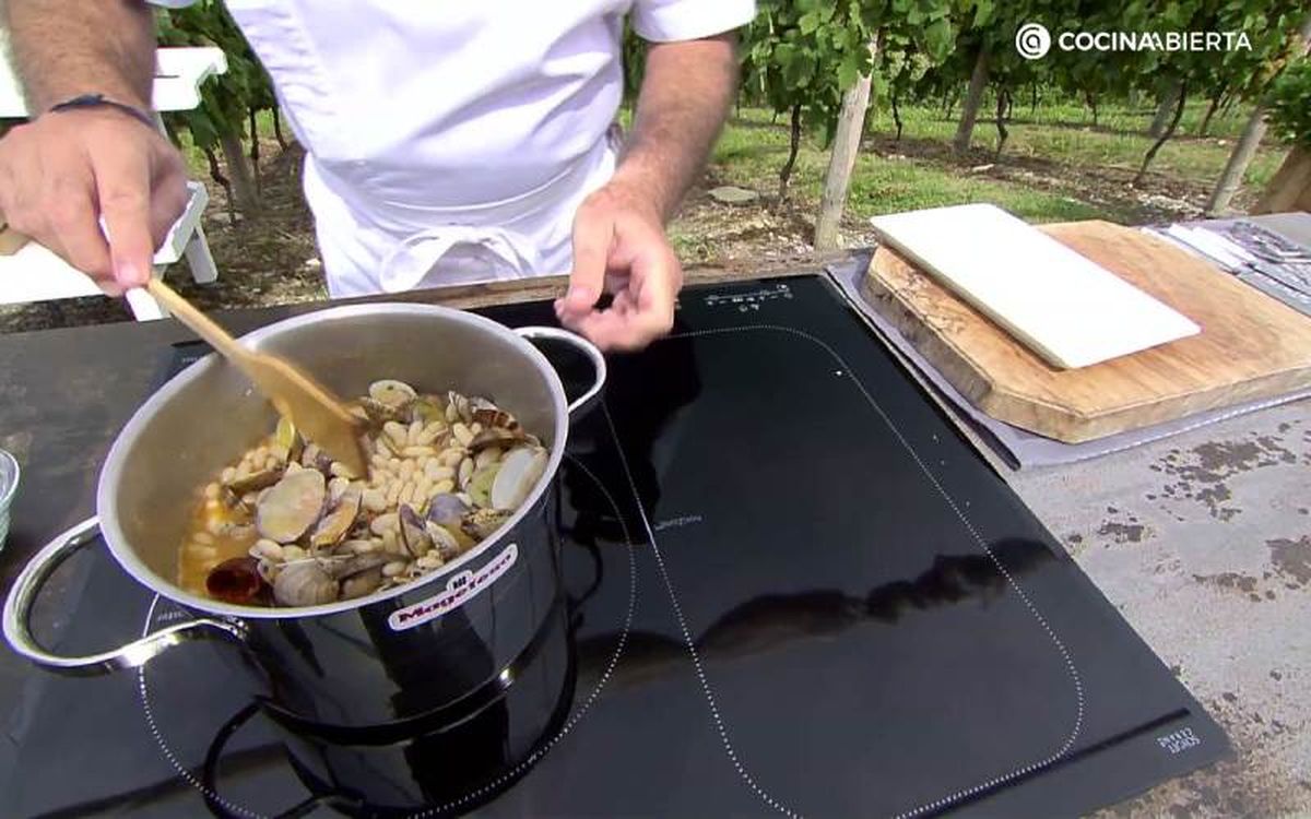 Ten cuidado con el último hervor para que las pochas no se cocinen de más