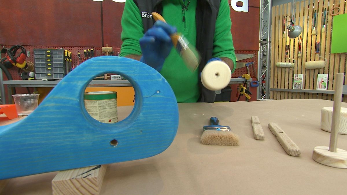 Helicóptero infantil de madera paso 9