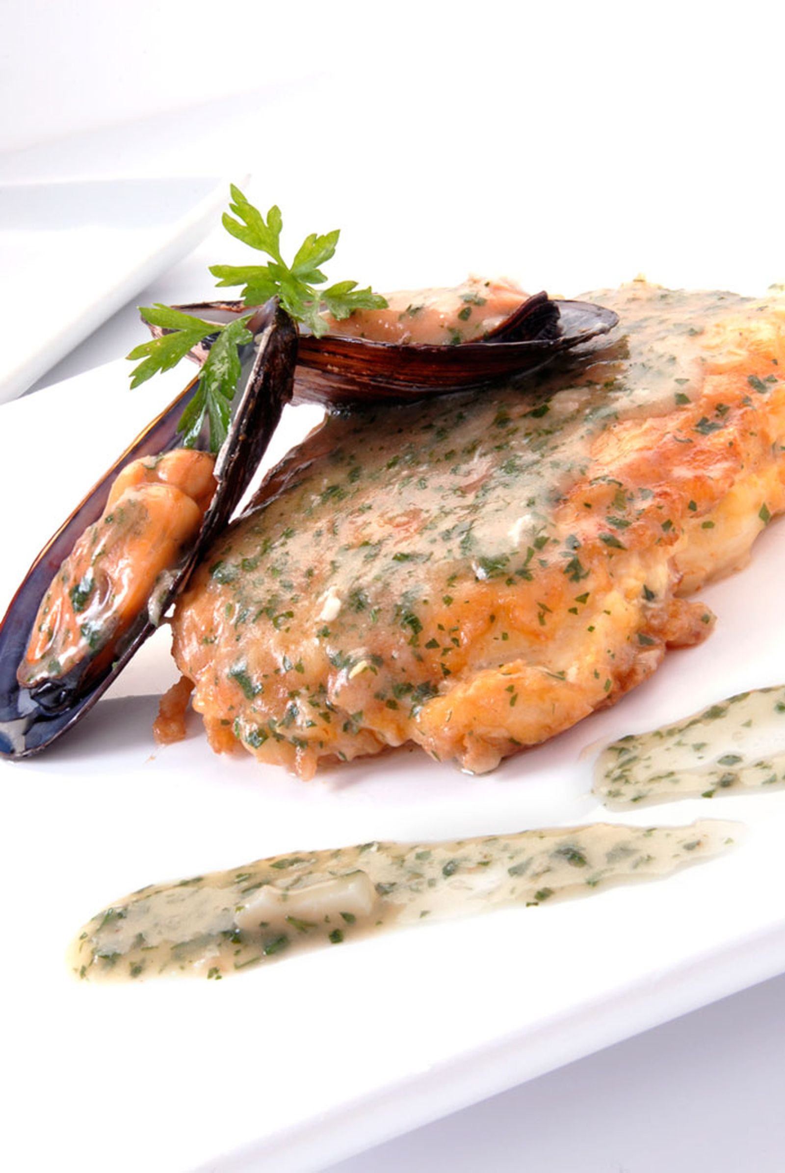 Merluza rellena de jamón y queso